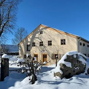 Apartment Kunnibunt, Burgsalach