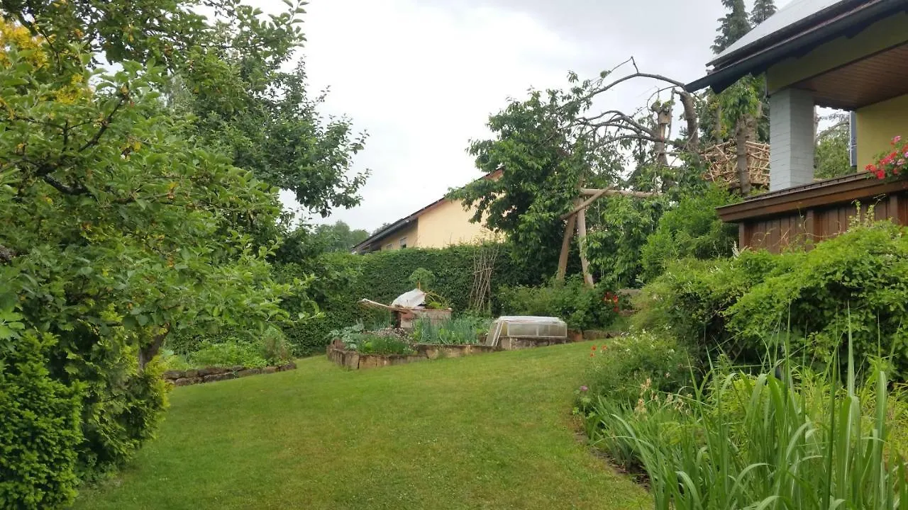 Ferienwohnung Adelhardt Eckersdorf