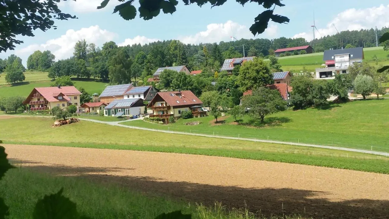Ferienwohnung Adelhardt Eckersdorf 0*,  Deutschland
