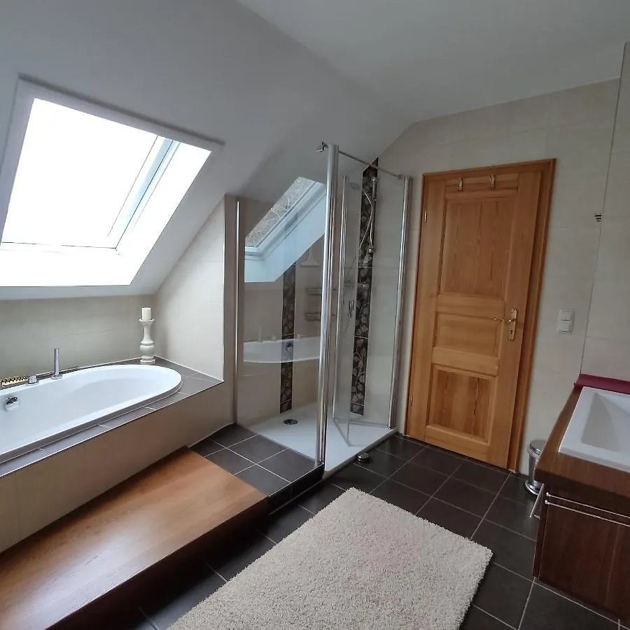 Apartment Ferienwohnung Adelhardt Eckersdorf