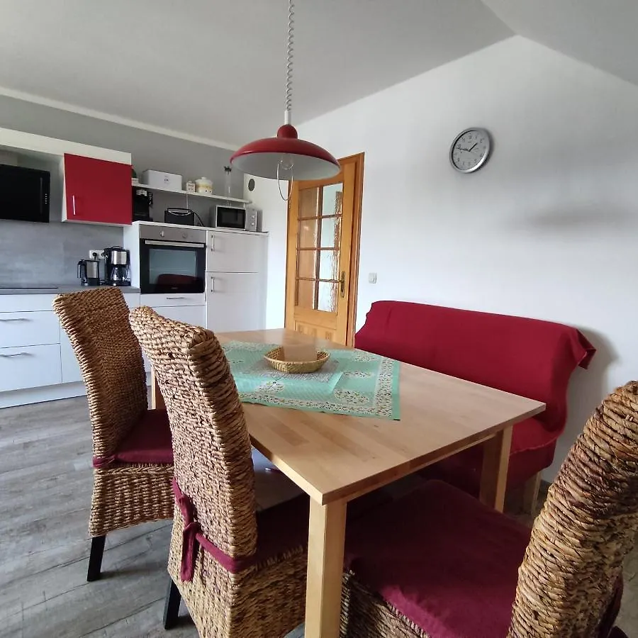 Ferienwohnung Adelhardt Eckersdorf Apartment